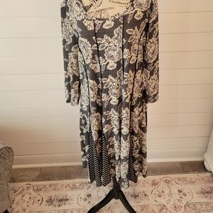Sami & Jo Black and Cream Floral Long-Sleeve A-Line Dress